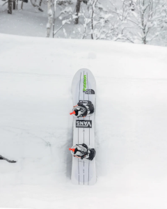 Bataleon ThunderStorm Snowboard 2026
